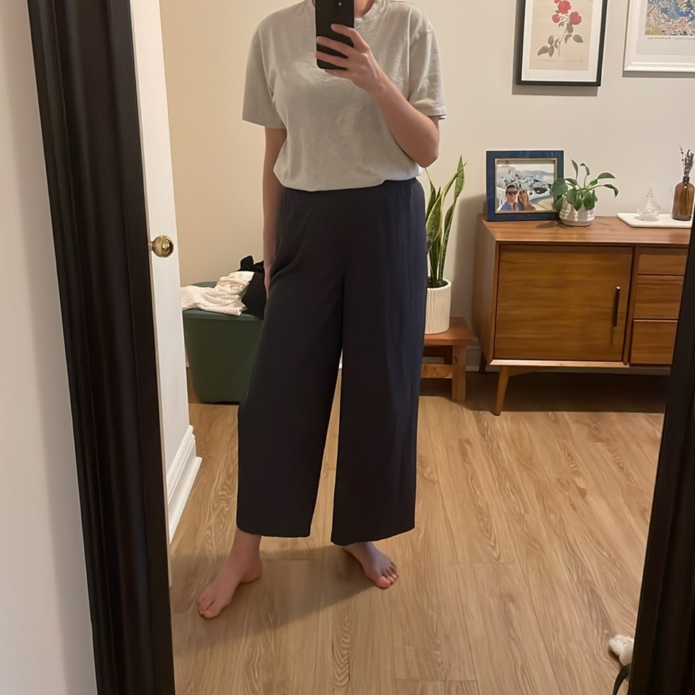 Wilfred Lightweight Pleated Pants